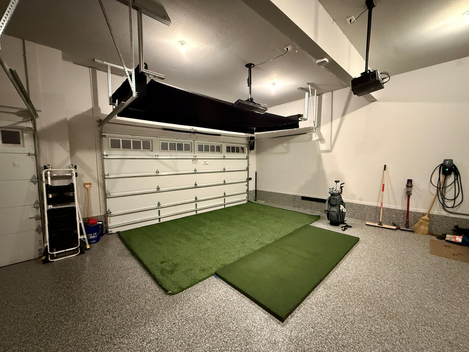 Vanish Series® Retractable Golf Enclosure